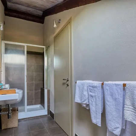 Viavai Bed & Breakfast