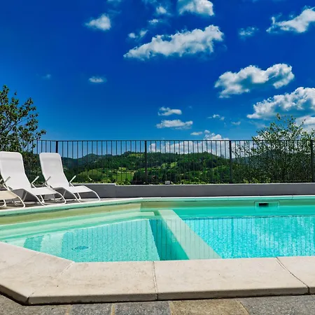 Viavai Bed & Breakfast 4*